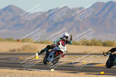 media/Dec-09-2023-SoCal Trackdays (Sat) [[76a8ac2686]]/Turn 15 Set 2 (245pm)/